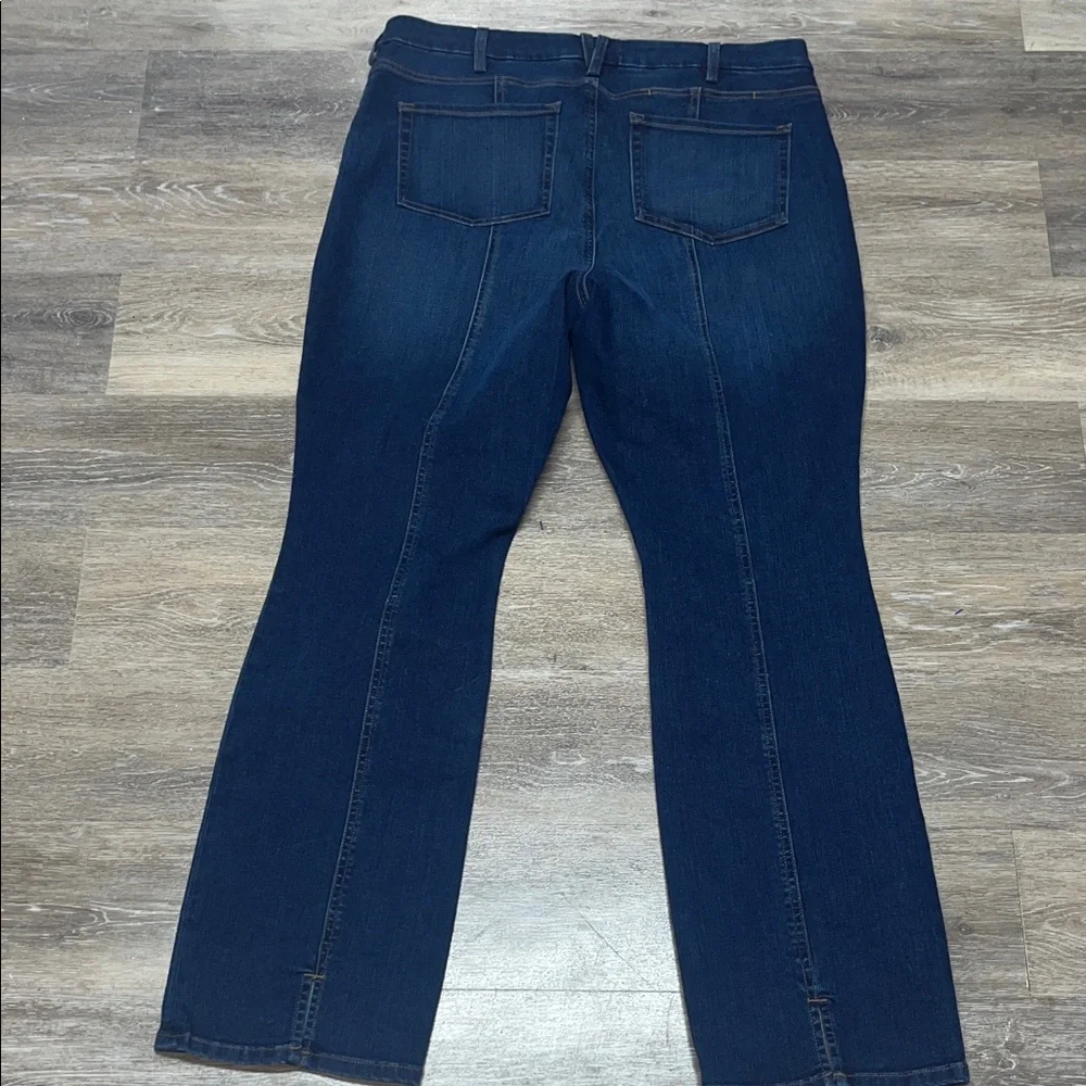 Duluth Trading Co 16x31 Women's Asset Management Demi Bootcut Jeans #bootcut - Picture 8 of 13